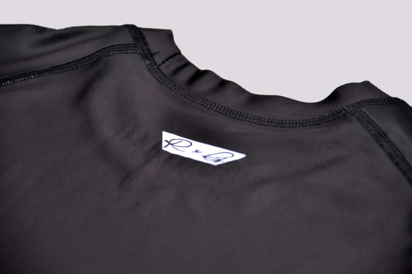 Men's STAPLE Rashguard - SILENT VOID