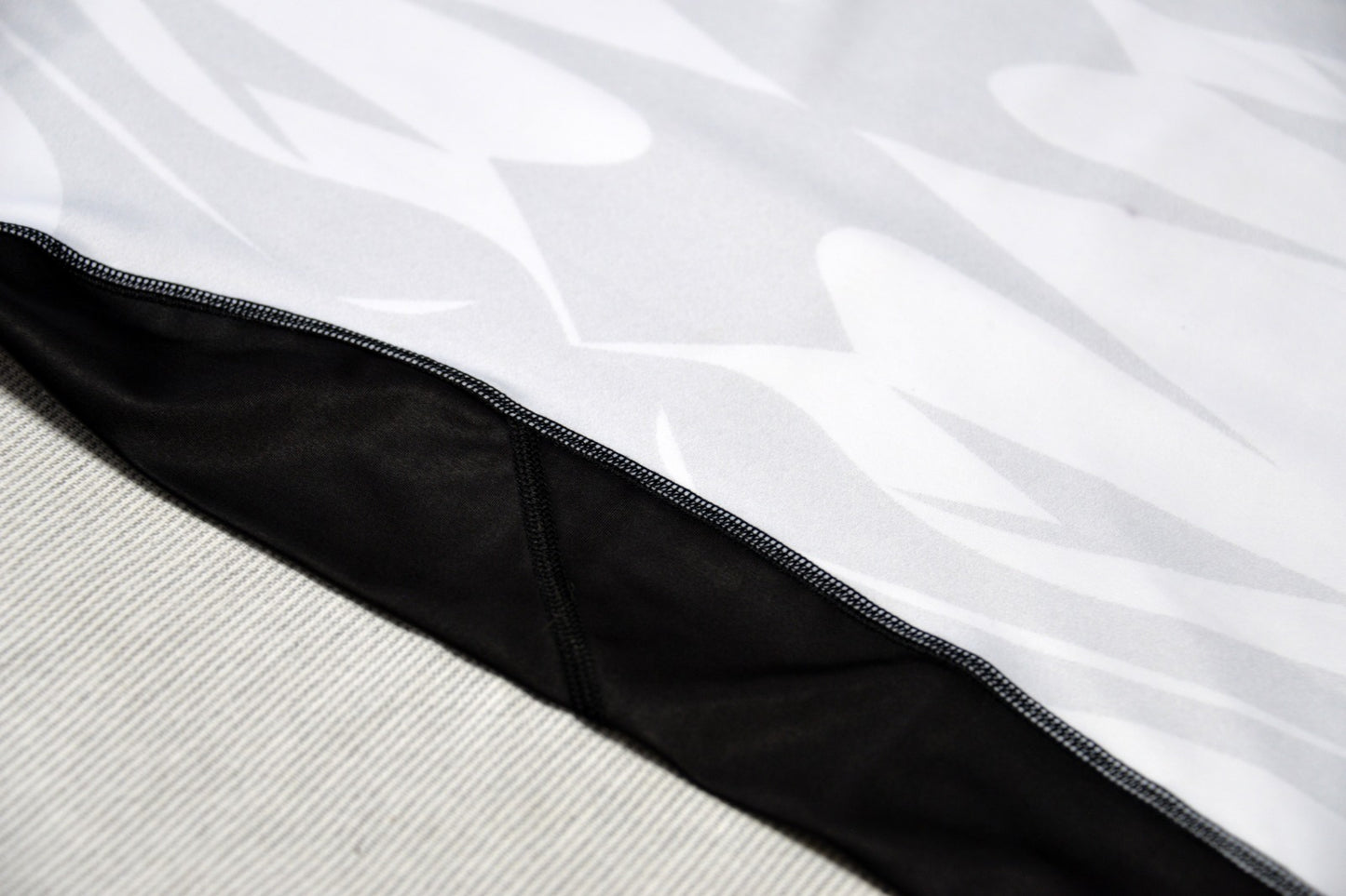 Women's Apex White Ranked Rashguard