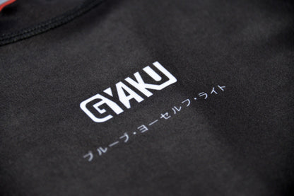 Women’s STAPLE Long Sleeve Rashguard - FEATURE