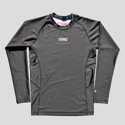 Women’s STAPLE Long Sleeve Rashguard - FEATURE